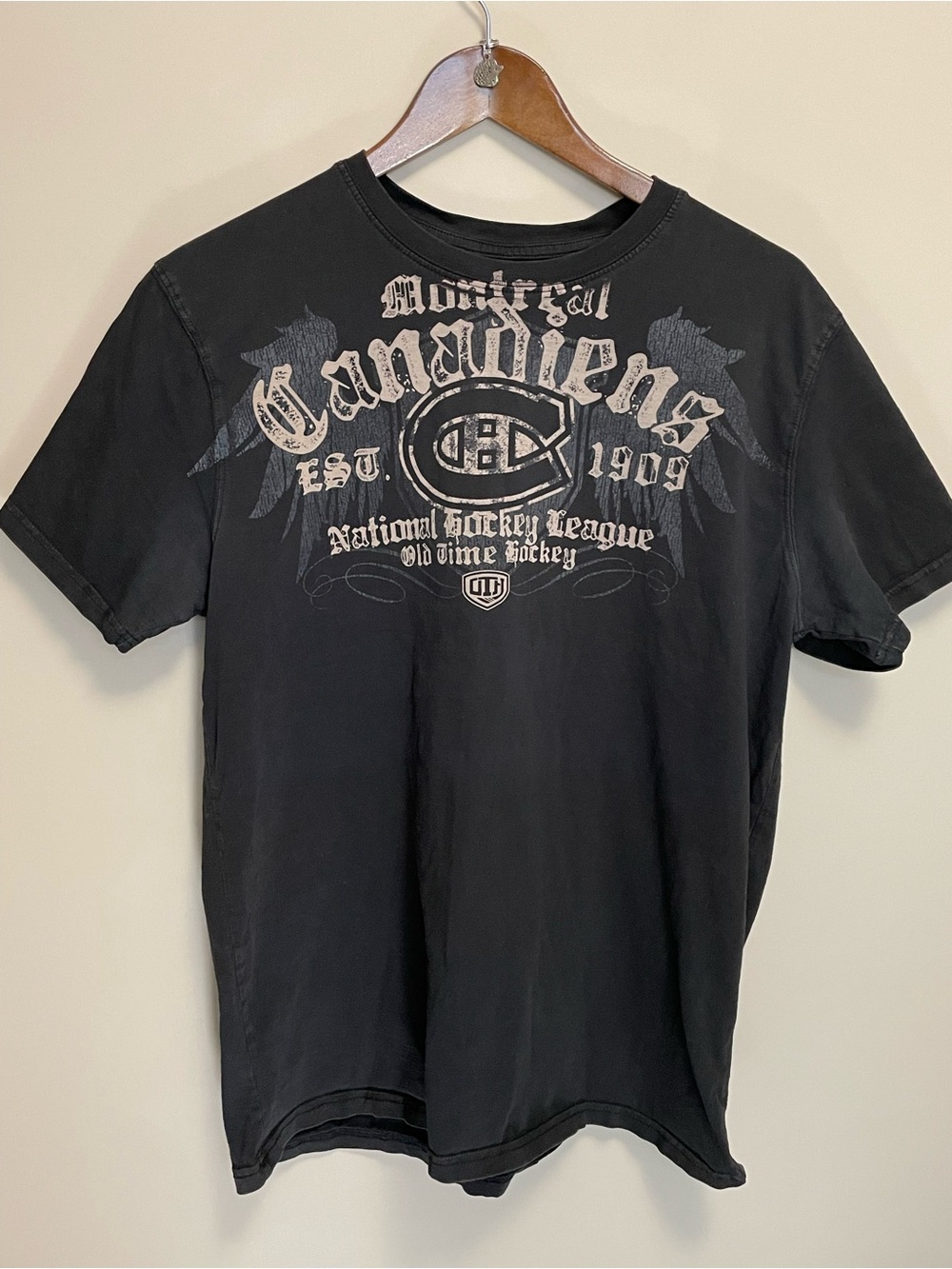 Montreal Canadiens Old Time Hockey Tee Men’s Large